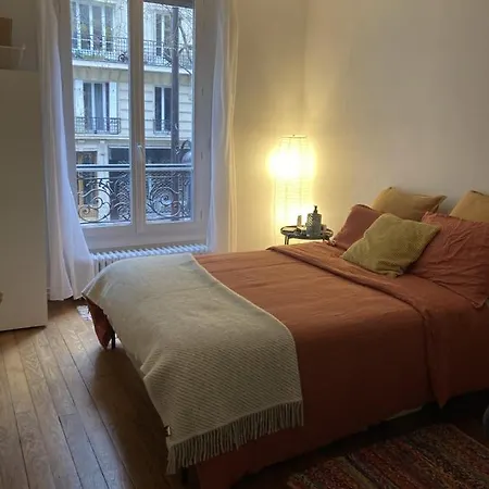 Appartamento Warm 70m Near Nation Parigi